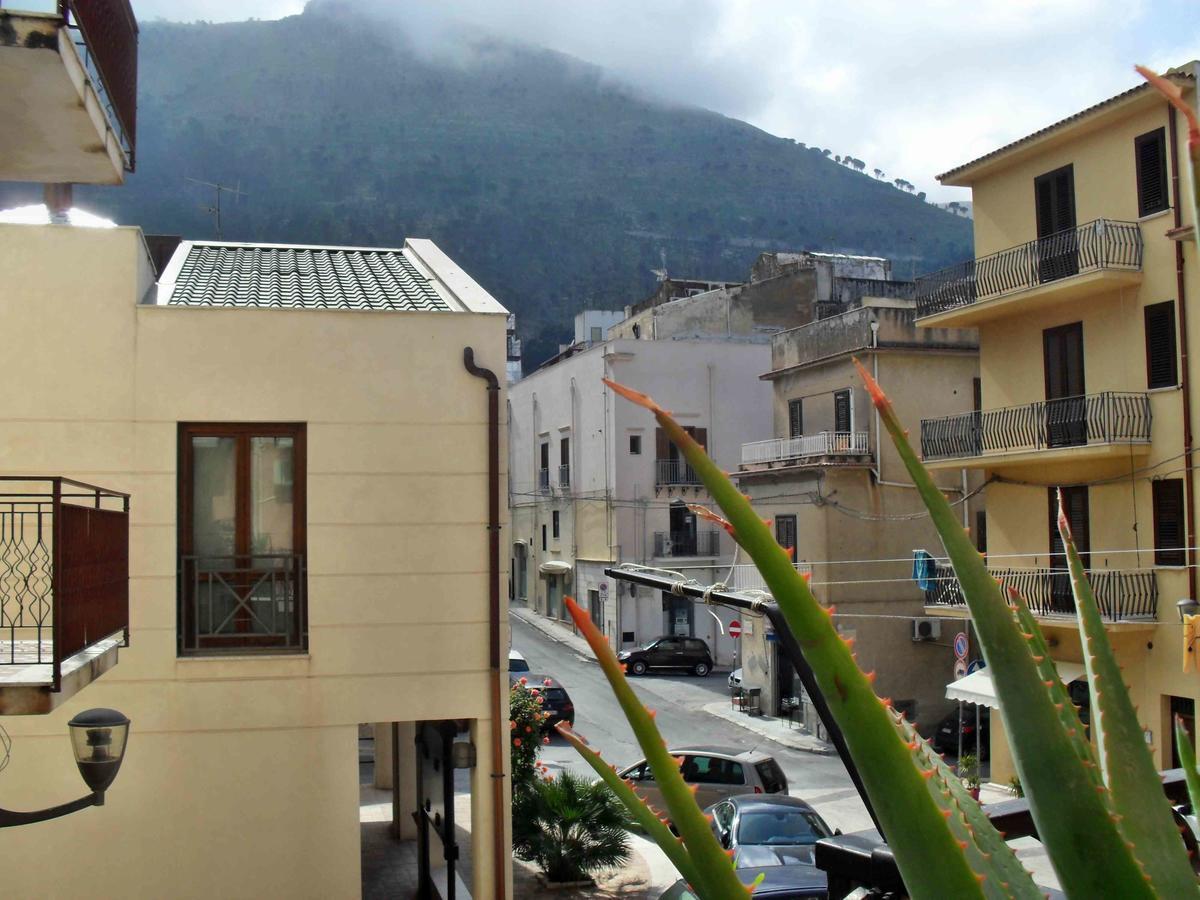 Home Vivaldi Castellammare del Golfo Kültér fotó